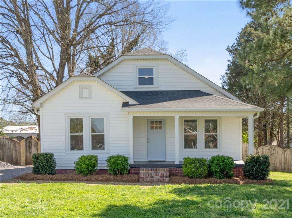 2611 Mcgill Street - Photo 1