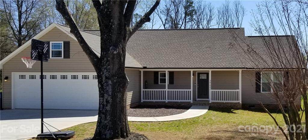 2752 Bethany Church Road - Photo 1