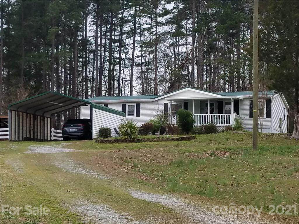 110 Pineview Circle - Photo 1