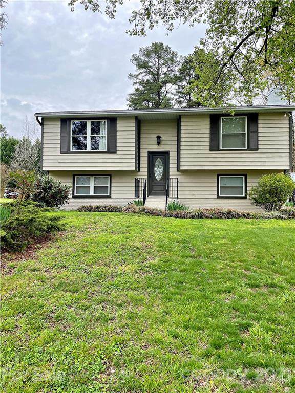 8001 Bald Ridge Drive - Photo 1