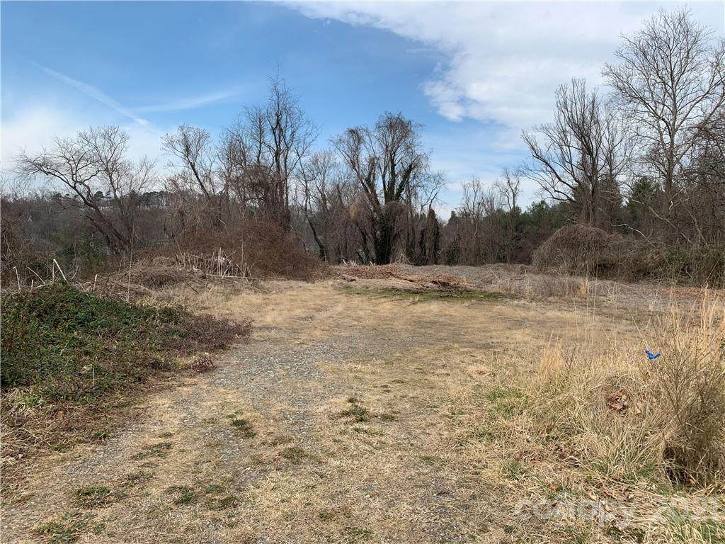 000 Chestnut Ridge Avenue - Photo 1