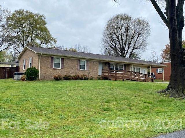 2924 Lake Drive - Photo 1