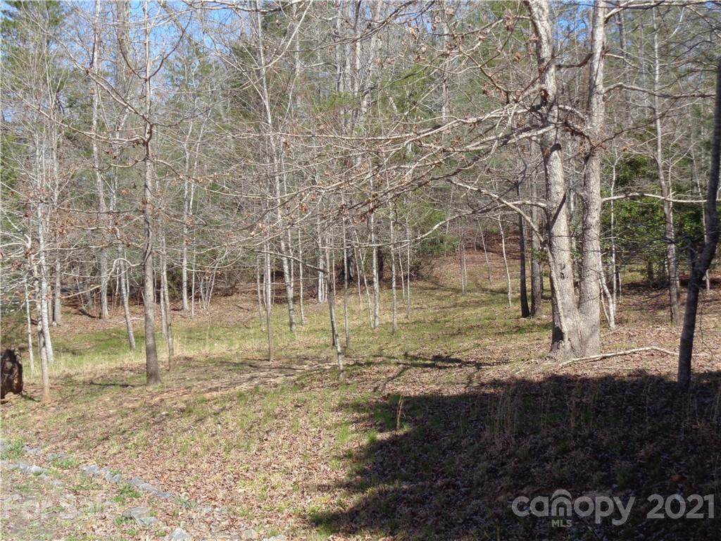 566 Highlands Parkway - Photo 1