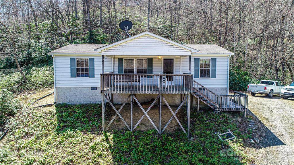 165 Lakey Gap Acres Road - Photo 1
