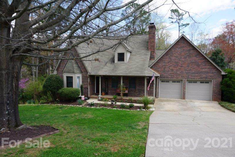 2930 8th Street Court - Photo 1