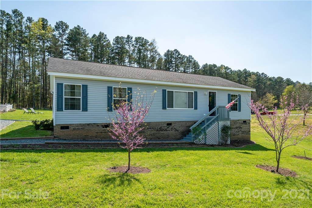 2818 Garden Glen Court - Photo 1