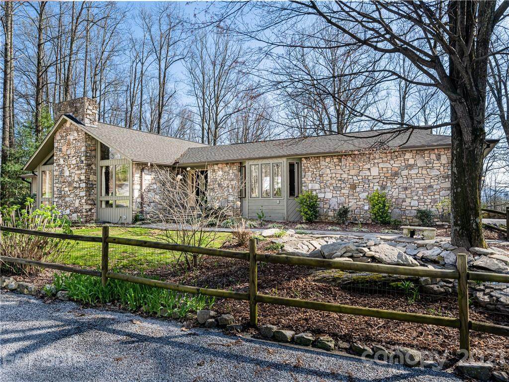 432 Hyde Well Drive - Photo 1