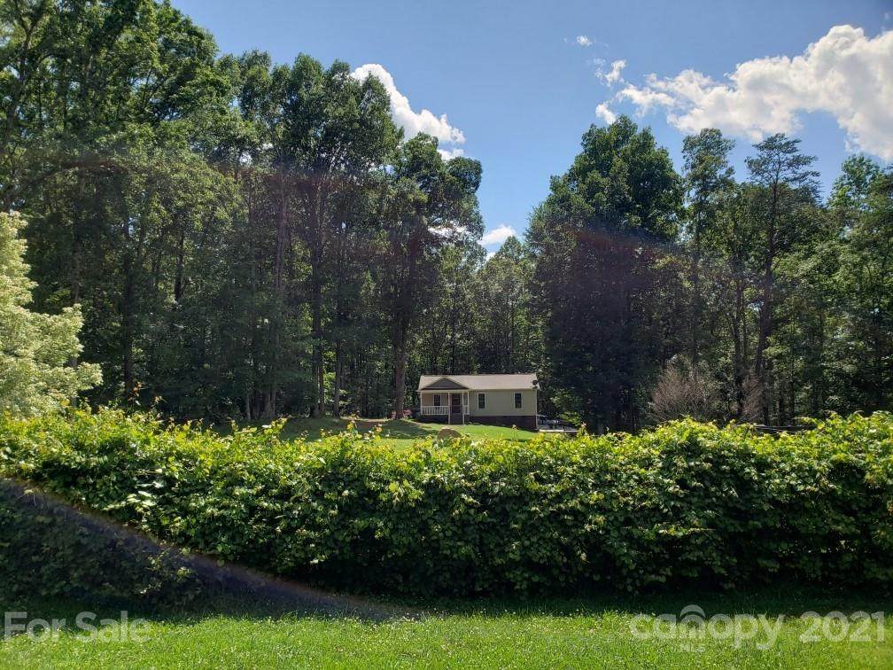 2087 Mission Road - Photo 1