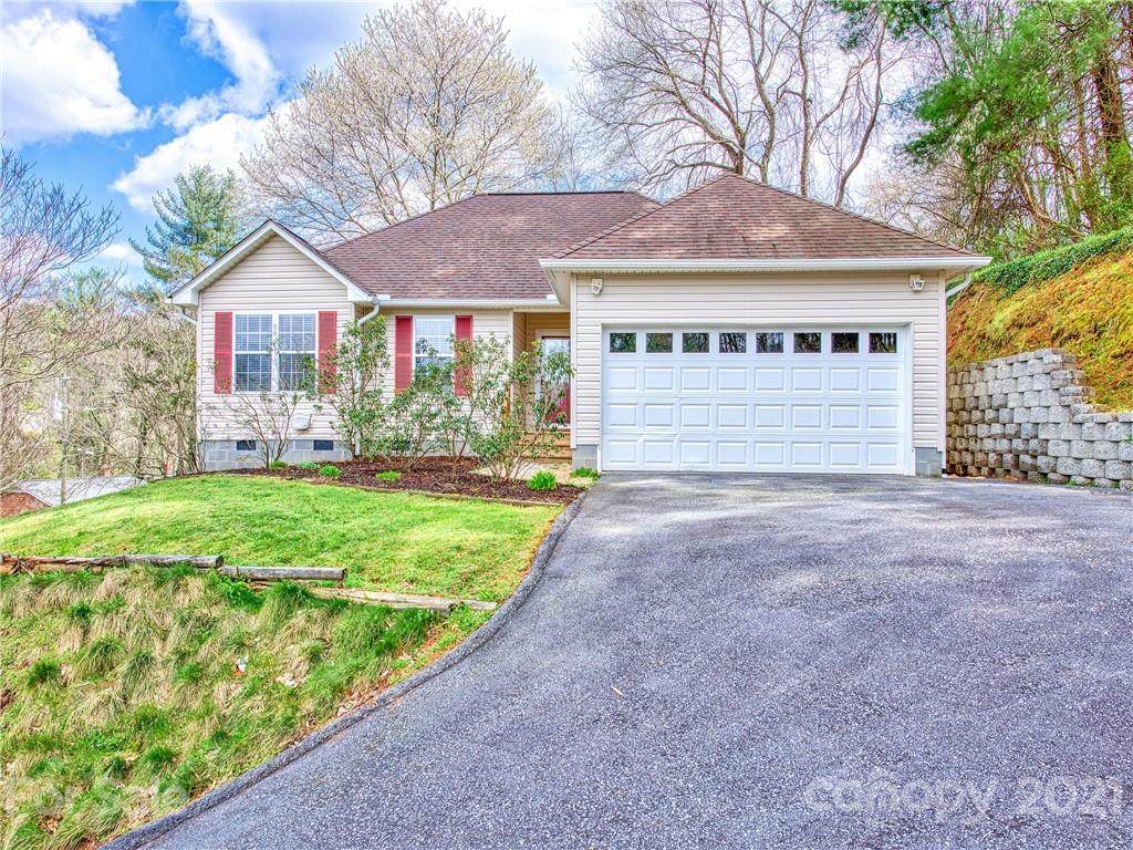 24 Meadowbrook Drive - Photo 1