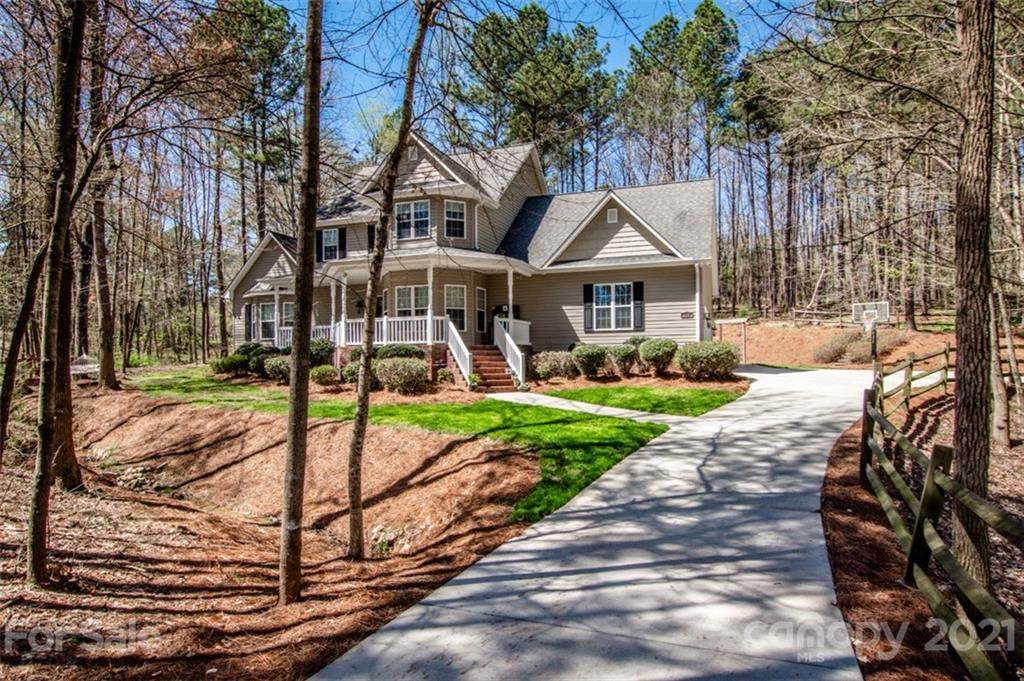 169 Farm Estates Drive - Photo 1
