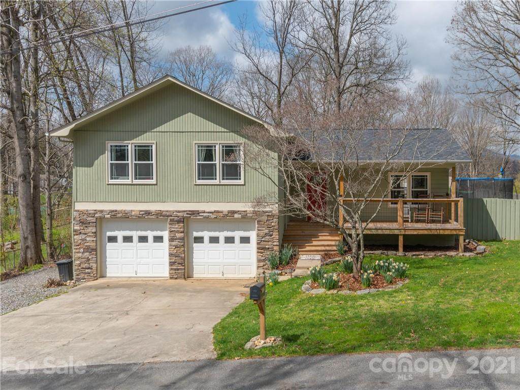 238 Poplar Drive - Photo 1