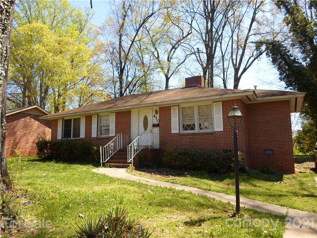 410 Yuma Street - Photo 1