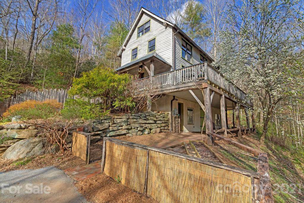 2278 Diamond Creek Road - Photo 1