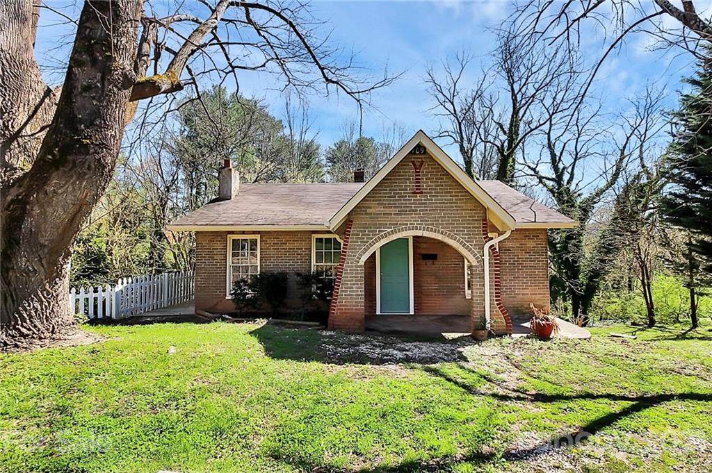 709 Griffin Avenue - Photo 1