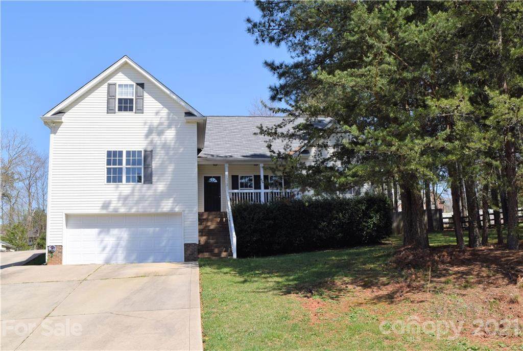 155 Gray Cliff Drive - Photo 1