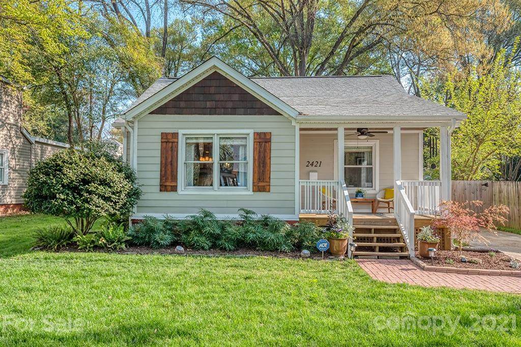 2421 Bay Street - Photo 1