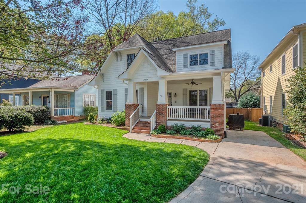2226 Bay Street - Photo 1