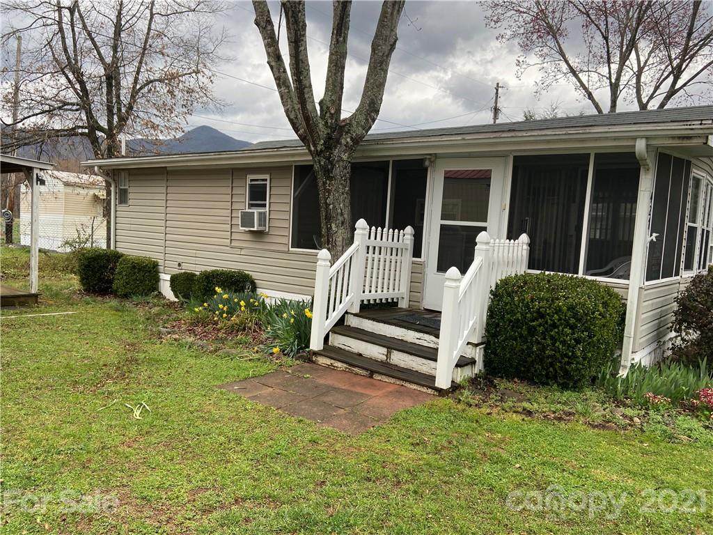 427 Winngray Lane - Photo 1