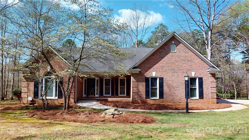 4714 Gum Lane - Photo 1