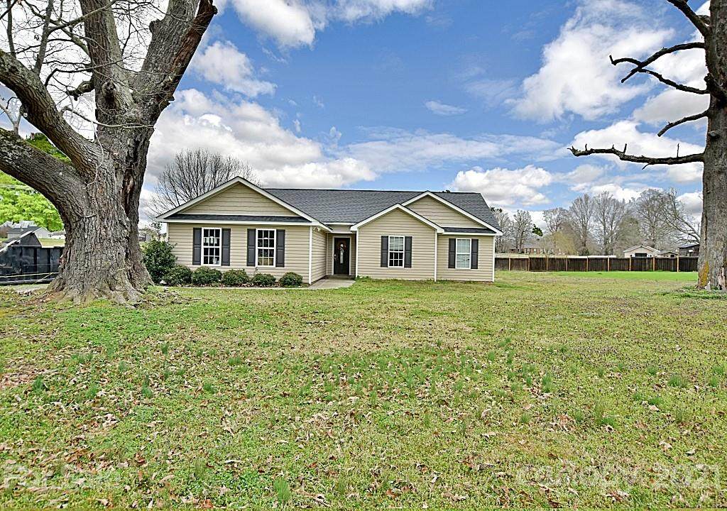 1224 Autumn Cove - Photo 1