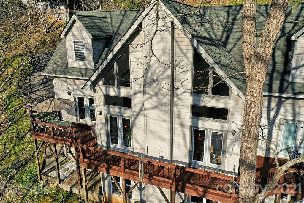 490 Country Club Drive - Photo 1