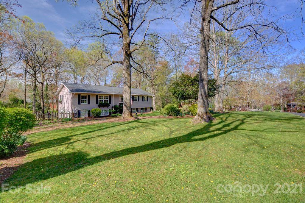 206 Kelly Lane - Photo 1