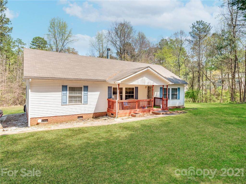 2170 Eastview Road - Photo 1