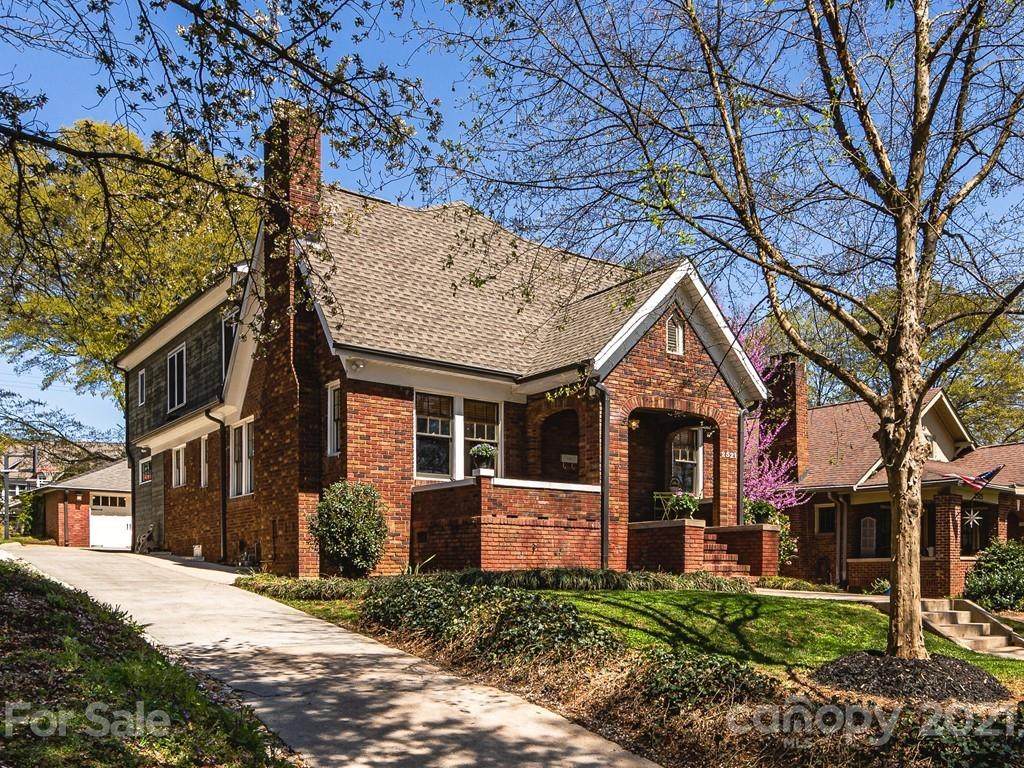 2521 5th Street - Photo 1
