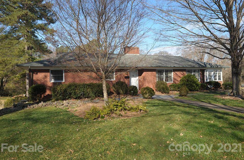 505 Newton Street - Photo 1