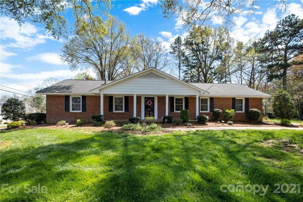 396 Birch Avenue - Photo 1