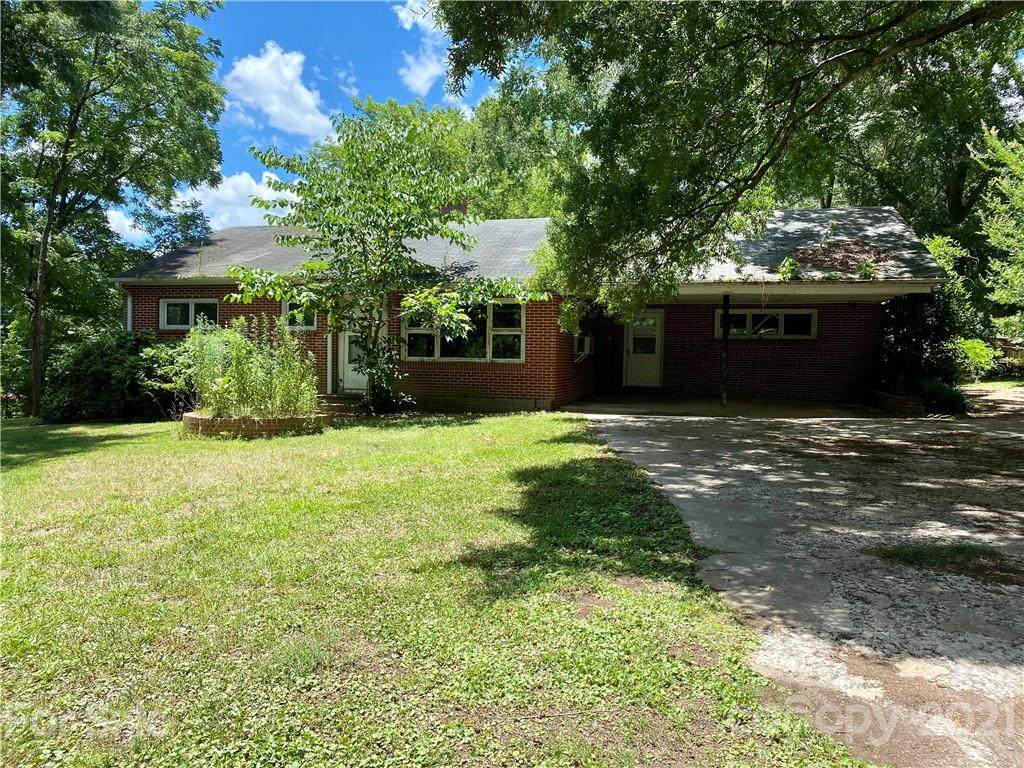 2509 Davis Park Road - Photo 1