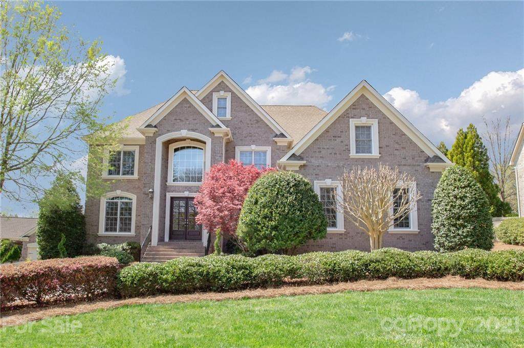 1508 Venetian Way Drive - Photo 1