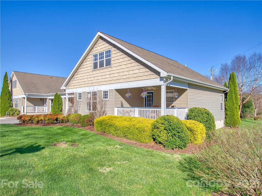 18 Cottage Loop - Photo 1