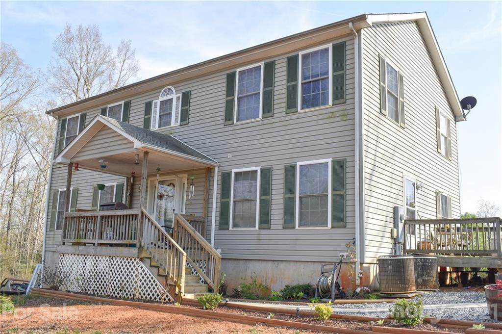 169 Top Avenue - Photo 1
