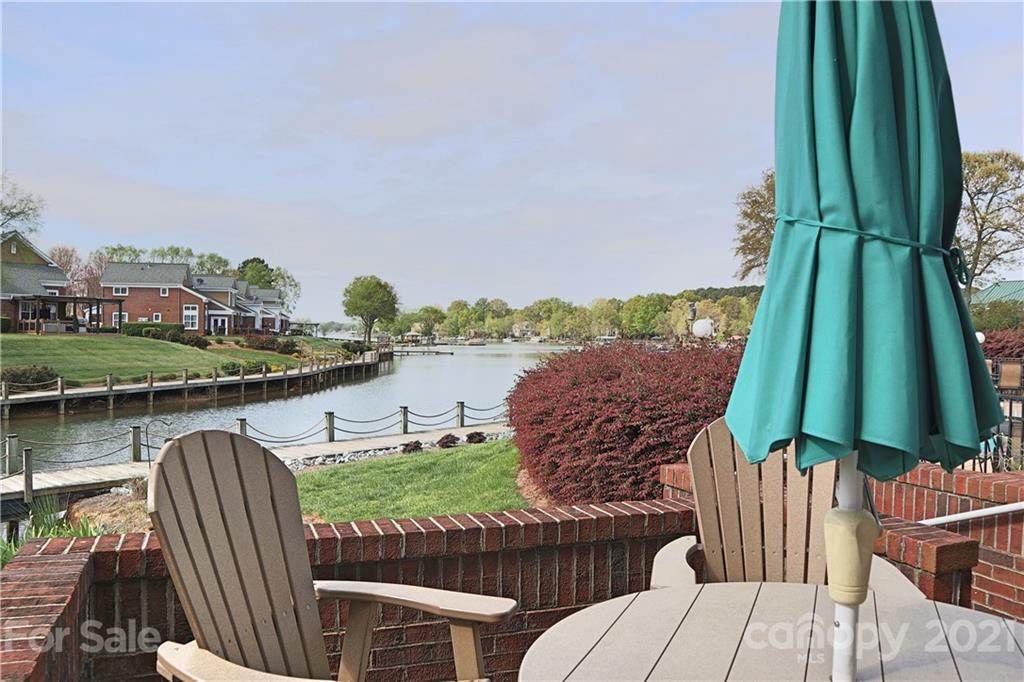 18519 Harborside Drive - Photo 1
