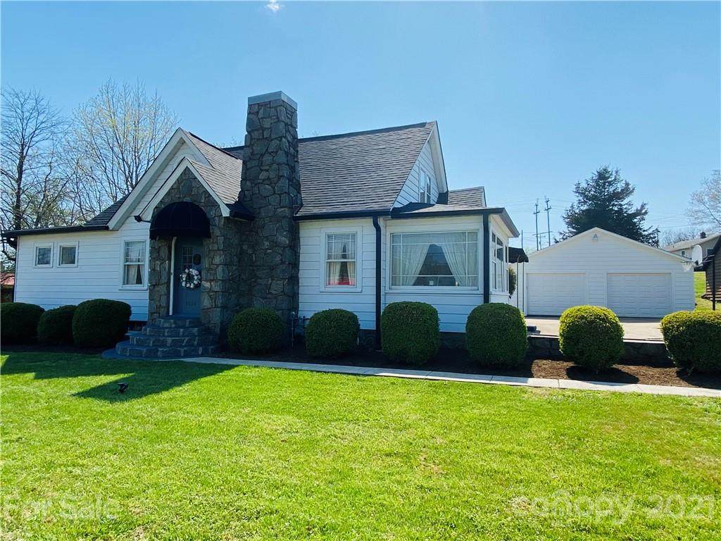 1624 Norwood Street - Photo 1