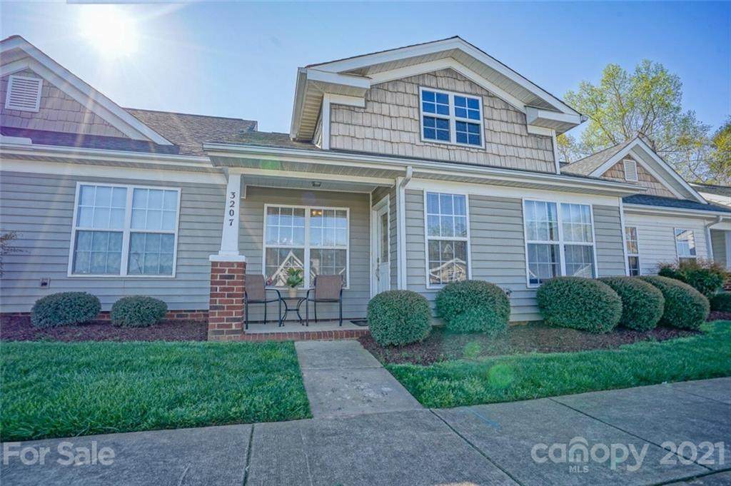 3207 Cottage Rose Lane - Photo 1