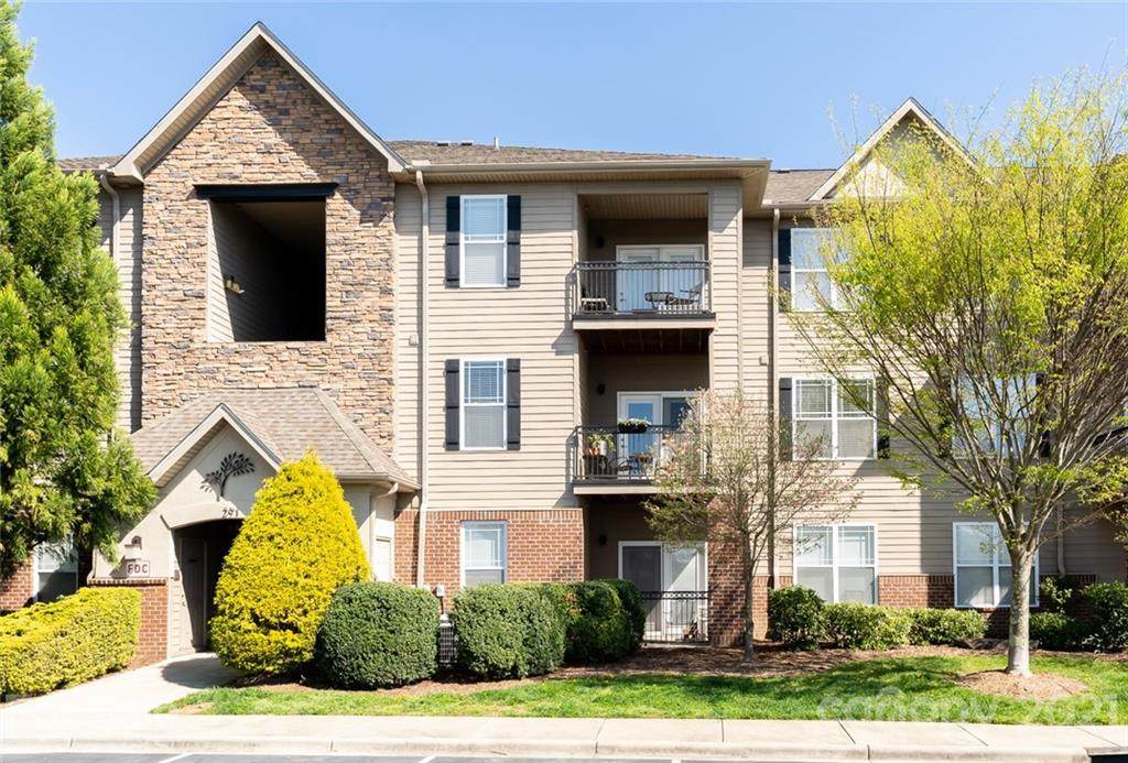 291 Brickton Village Circle - Photo 1