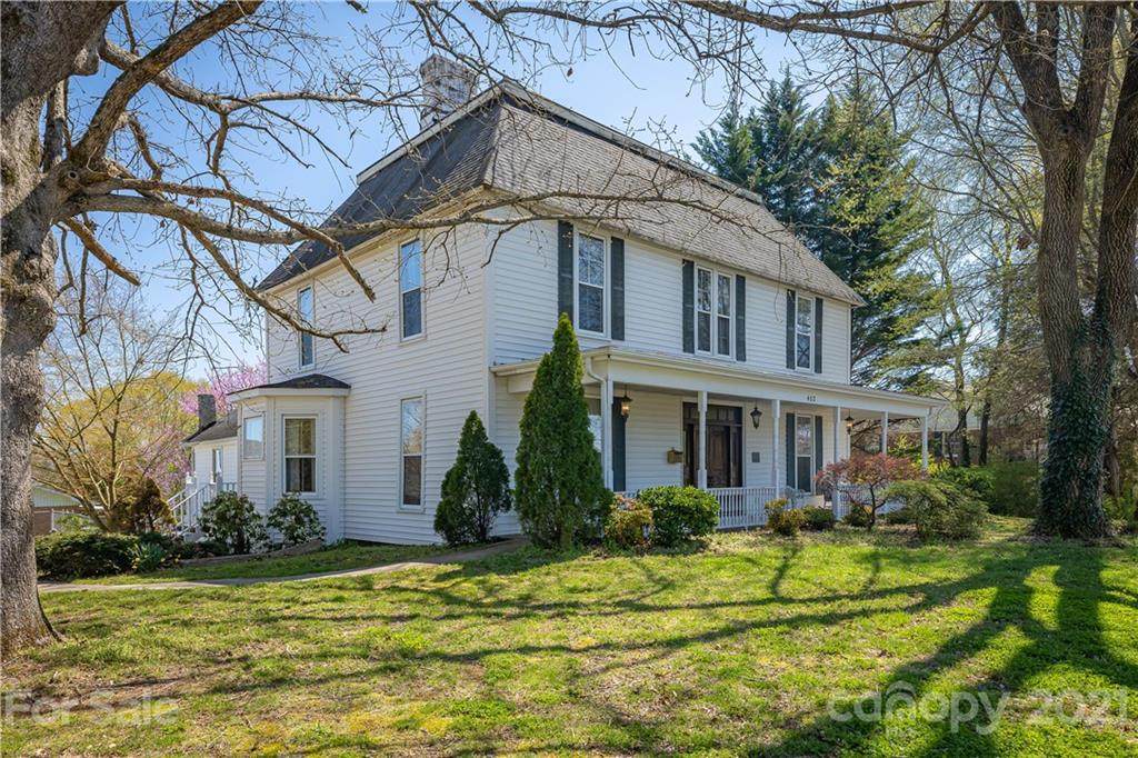 402 Lenoir Street - Photo 1