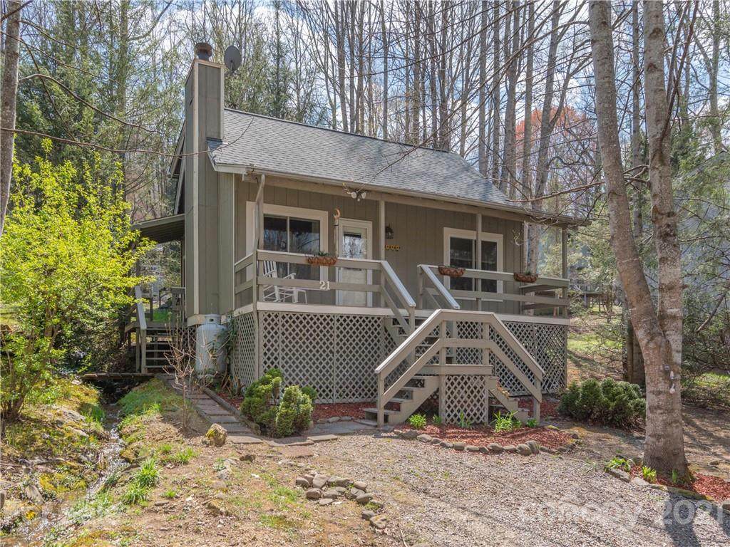 21 Susan Drive - Photo 1