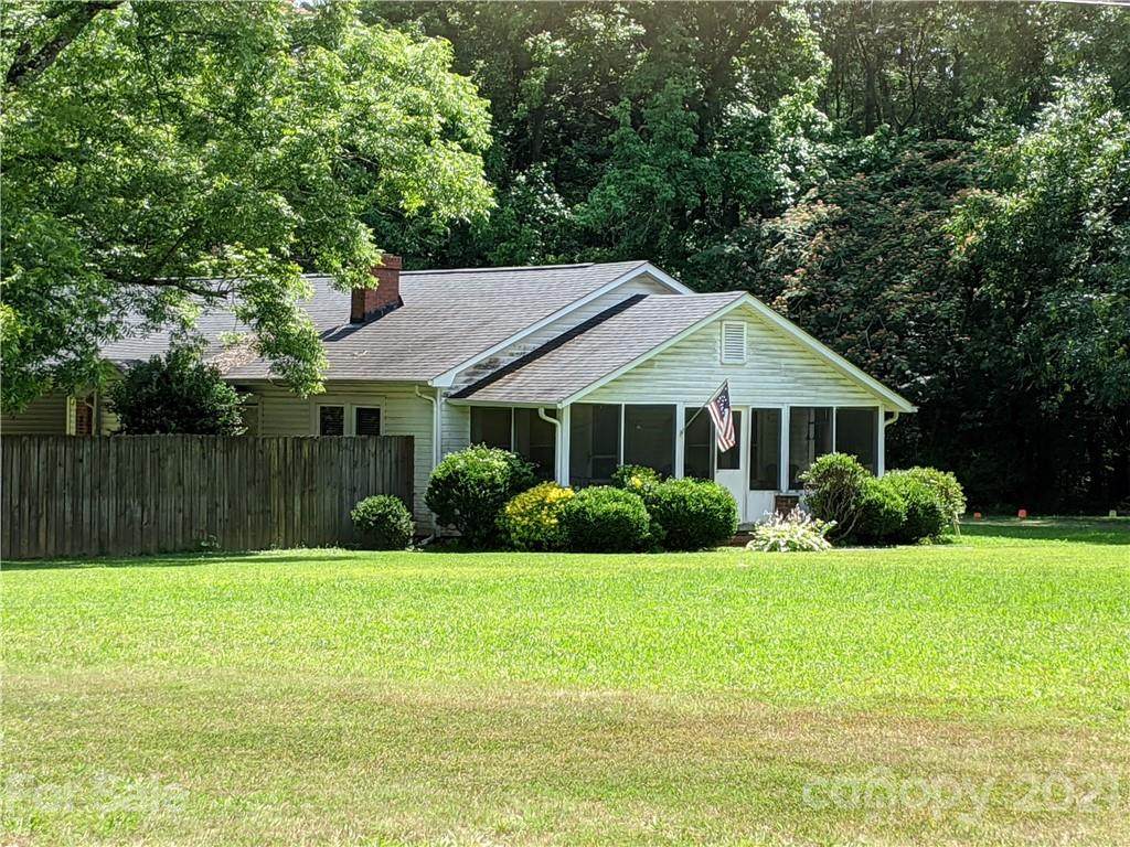 5411 Weddington Road - Photo 1