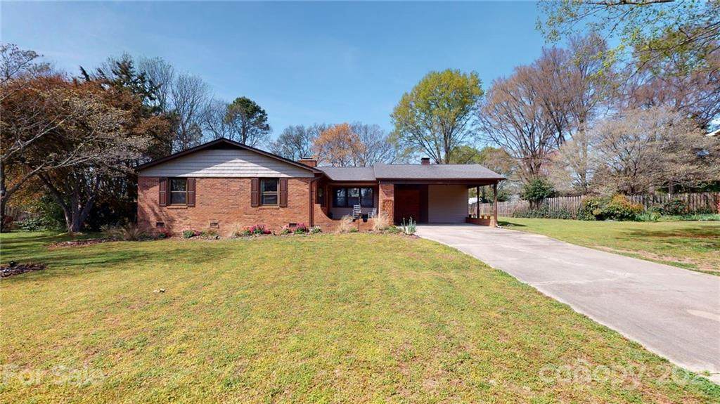 2682 Saddlewood Circle - Photo 1