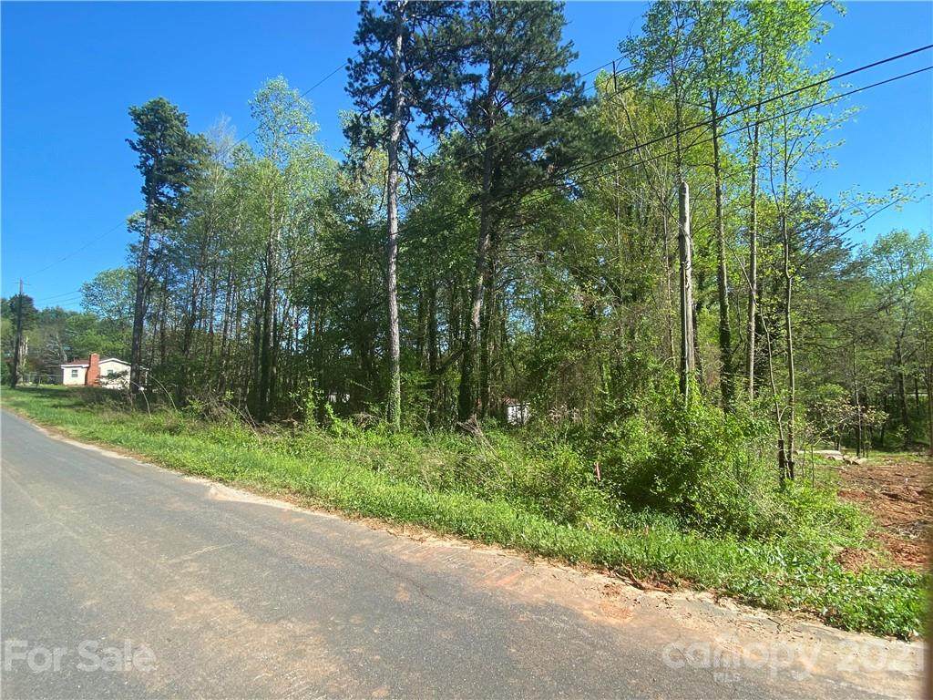 000 3RD Avenue - Photo 1