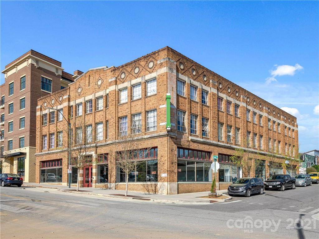 162 Coxe Avenue - Photo 1