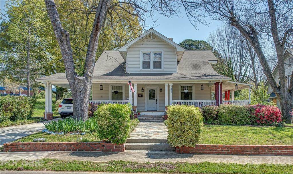 414 Marietta Street - Photo 1
