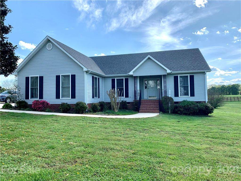 1600 Bradley Drive - Photo 1