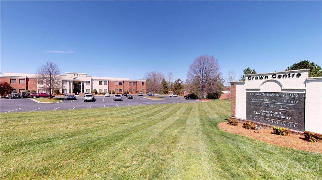 2101 Sardis Road - Photo 1