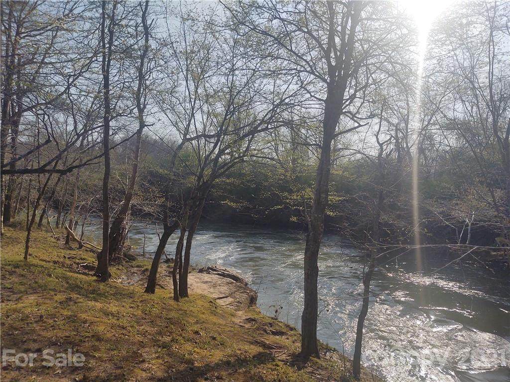 00 River Crest Parkway - Photo 1