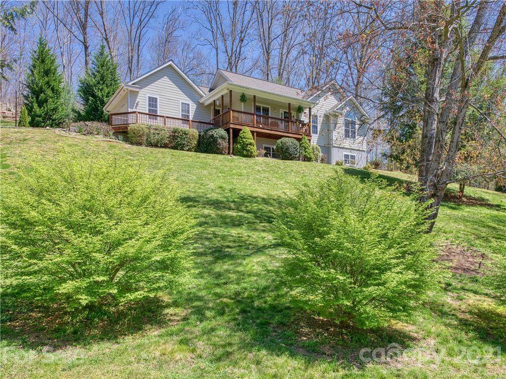 4 Leisure Wood Drive - Photo 1