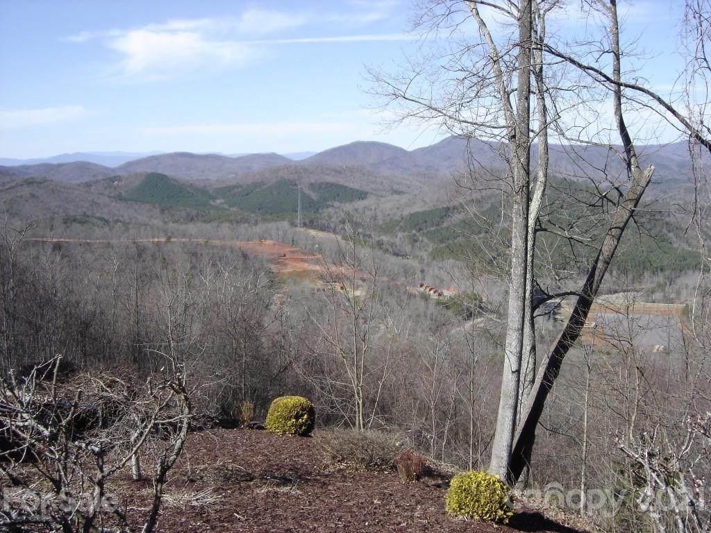 38 Summit Parkway - Photo 1